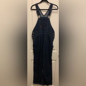 Women’s Dickies Relaxed Fit Dark Blue Denim Bib Overalls FB206DIB- Size Small.